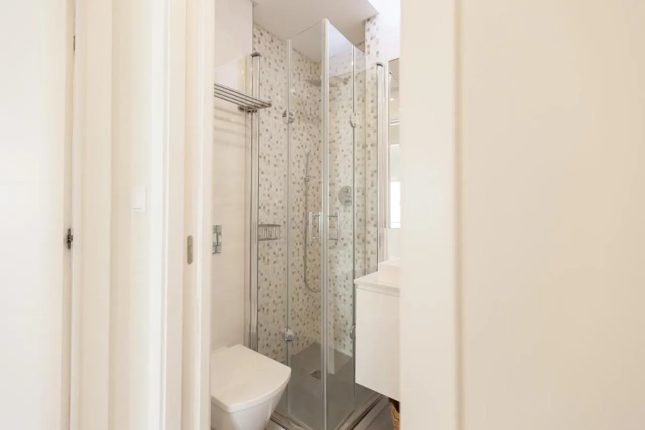 Апартаменты Flh Marques Pombal Flat With Balcony Лиссабон